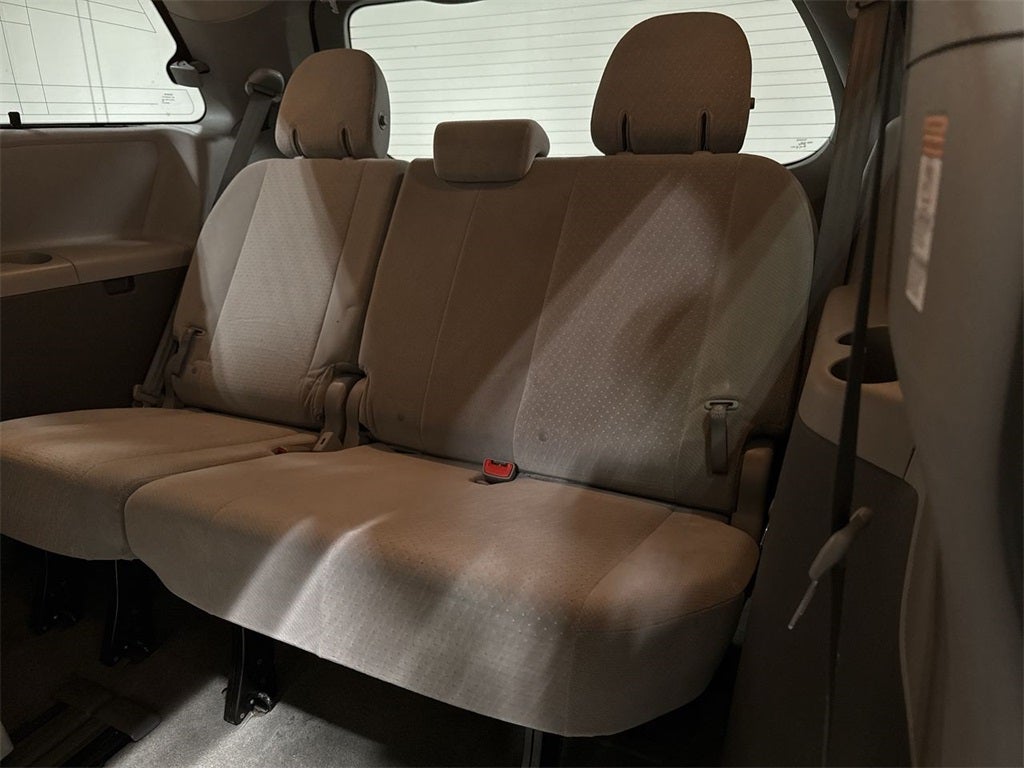 2015 Toyota Sienna L