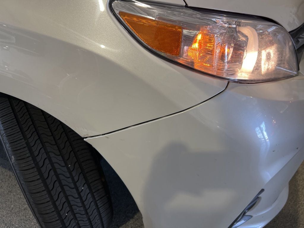 2018 Toyota Sienna XLE