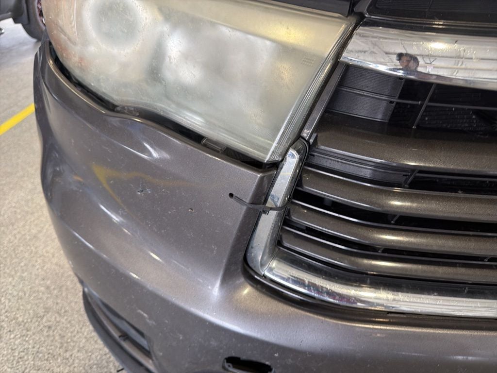 2015 Toyota Highlander LE