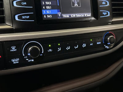 2019 Toyota Highlander LE