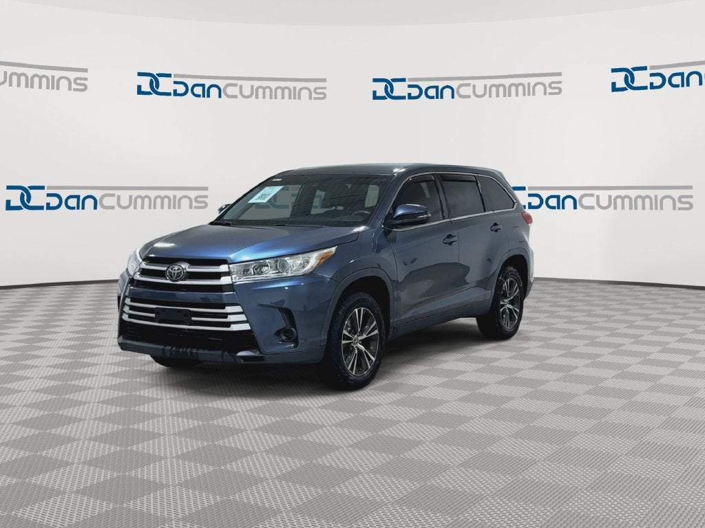 2019 Toyota Highlander LE