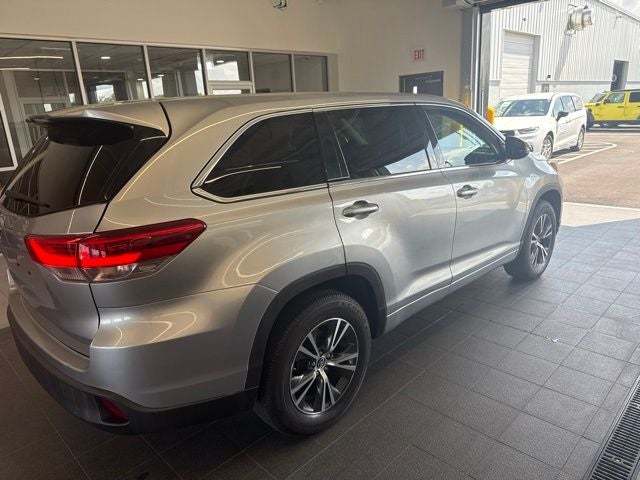 2018 Toyota Highlander LE