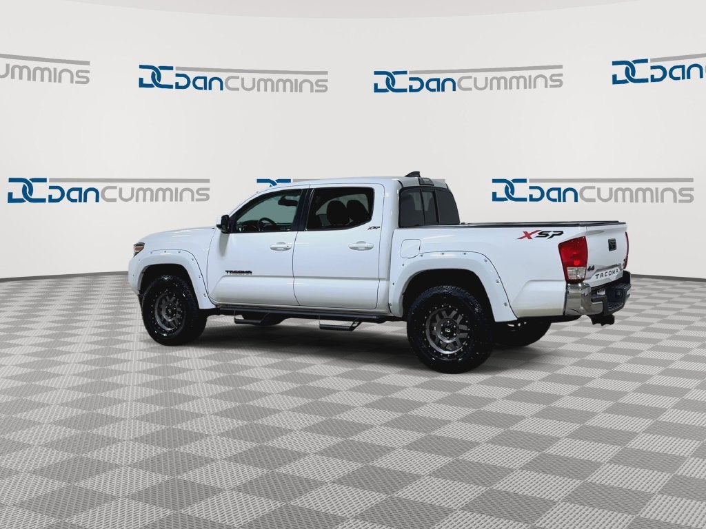 2017 Toyota Tacoma SR5