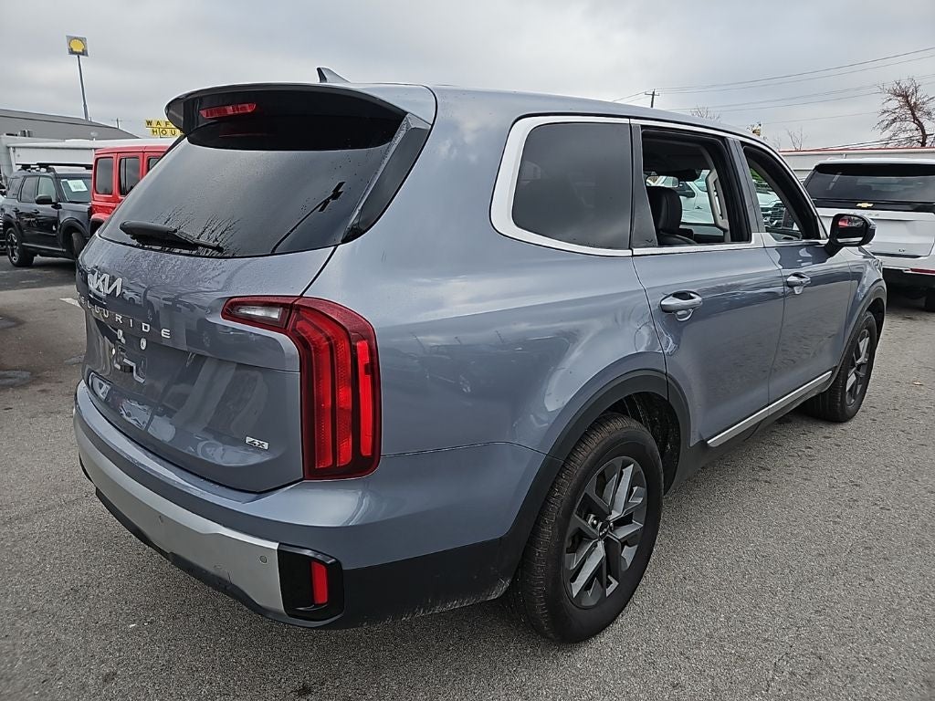 2024 Kia Telluride LX