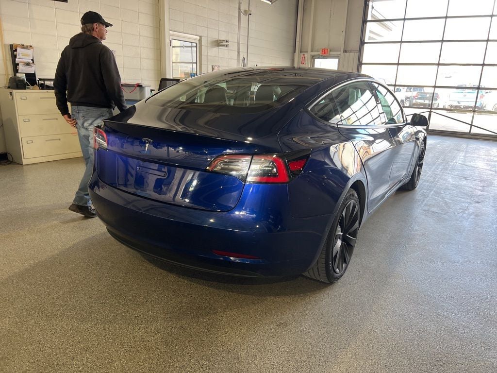 2022 Tesla Model 3 Base