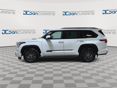 2023 Toyota Sequoia SR5