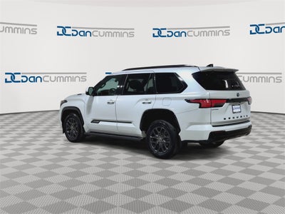2023 Toyota Sequoia SR5