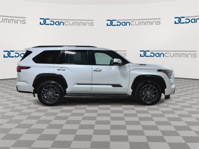 2023 Toyota Sequoia SR5