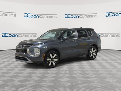 2025 Mitsubishi Outlander SE