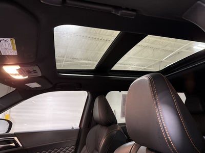 2024 Mitsubishi Outlander Base