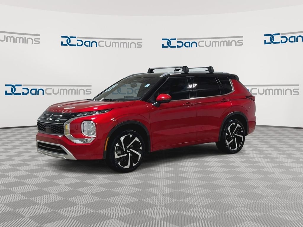 2024 Mitsubishi Outlander Base