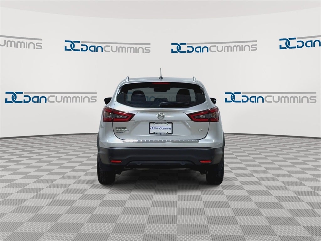 2020 Nissan Rogue Sport SV