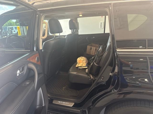 2019 INFINITI QX80 LUXE