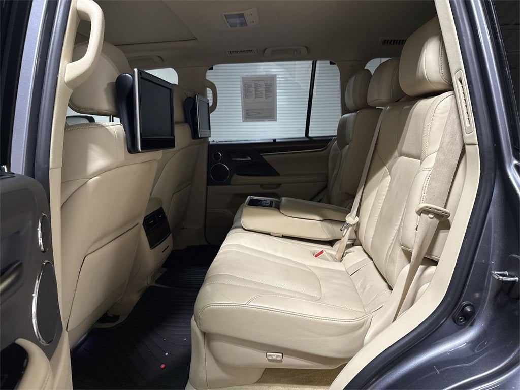 2017 Lexus LX 570