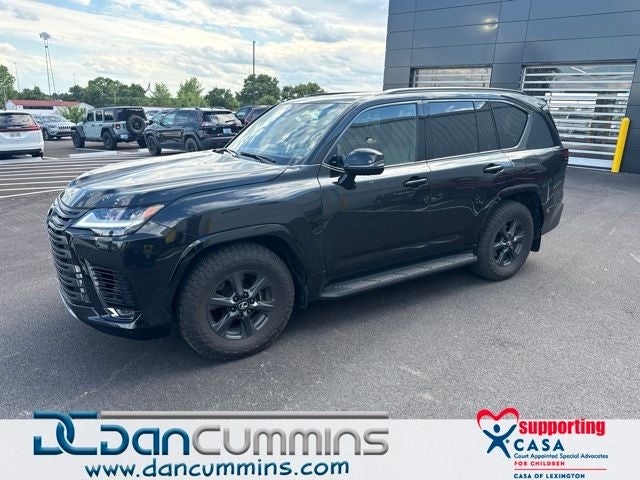 2025 Lexus LX 700h Overtrail