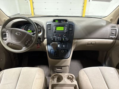 2010 Kia Sedona LX