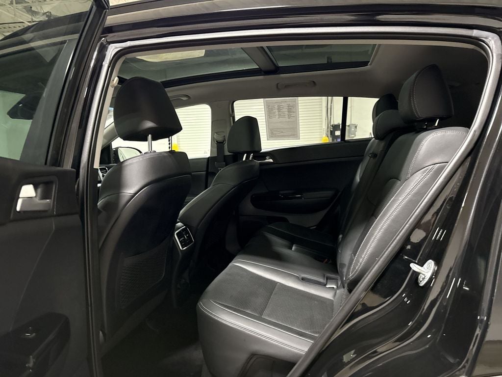 2022 Kia Sportage EX