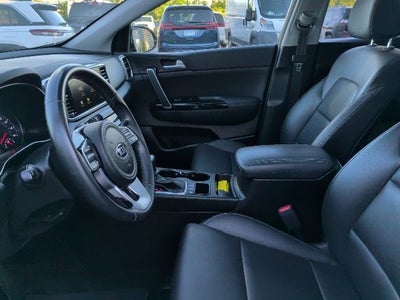 2022 Kia Sportage EX