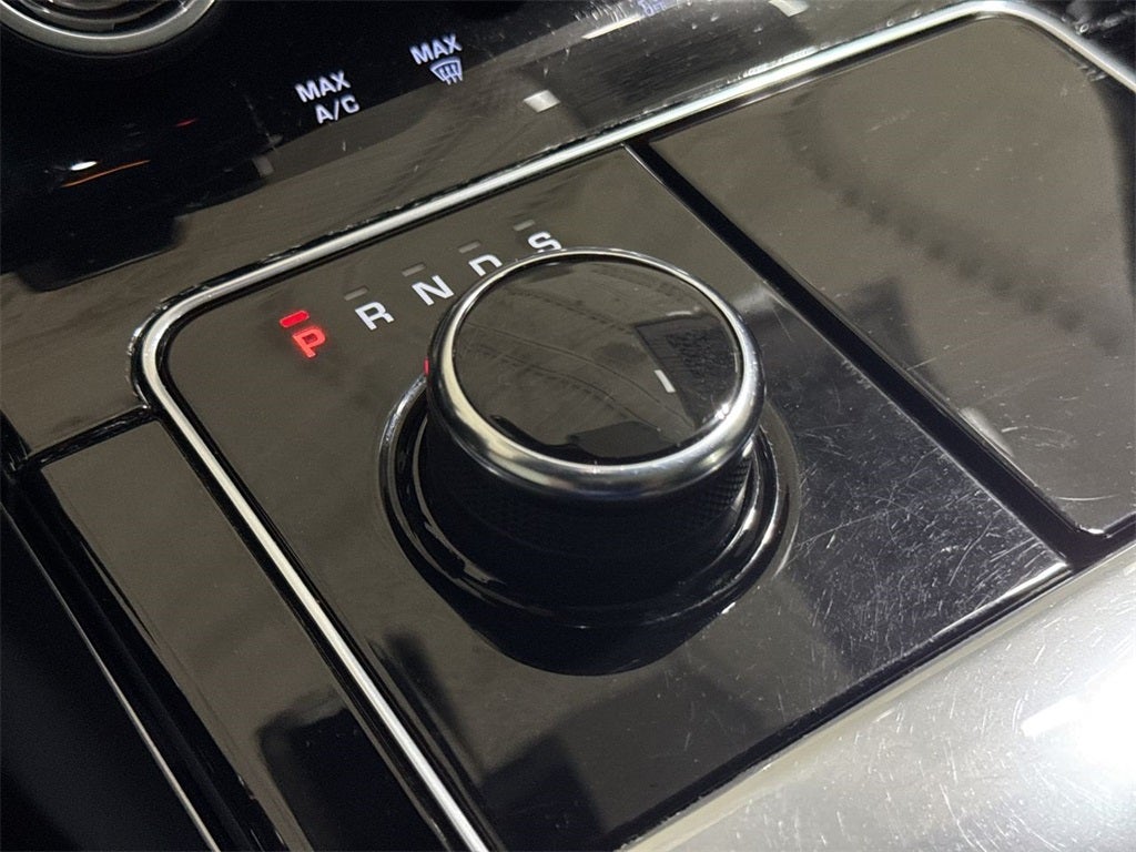 2018 Land Rover Range Rover Velar SE R-Dynamic