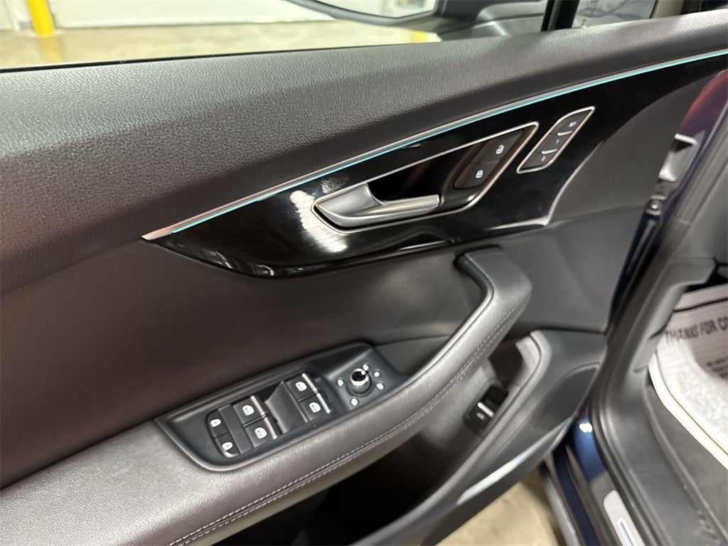 2024 Audi Q7 55 Premium Plus