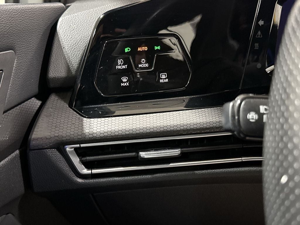 2024 Volkswagen Golf GTI 2.0T S