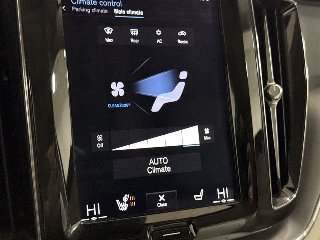 2020 Volvo XC60 T5 Momentum