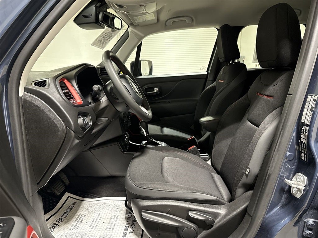 2023 Jeep Renegade Trailhawk