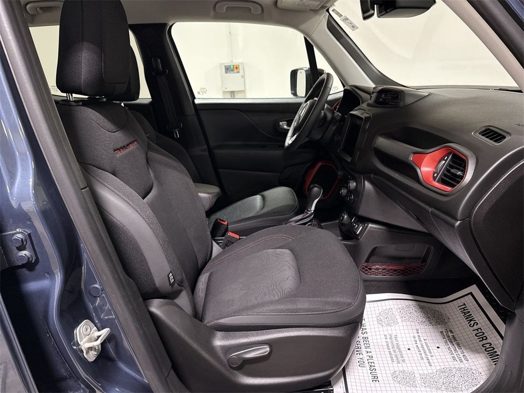 2023 Jeep Renegade Trailhawk