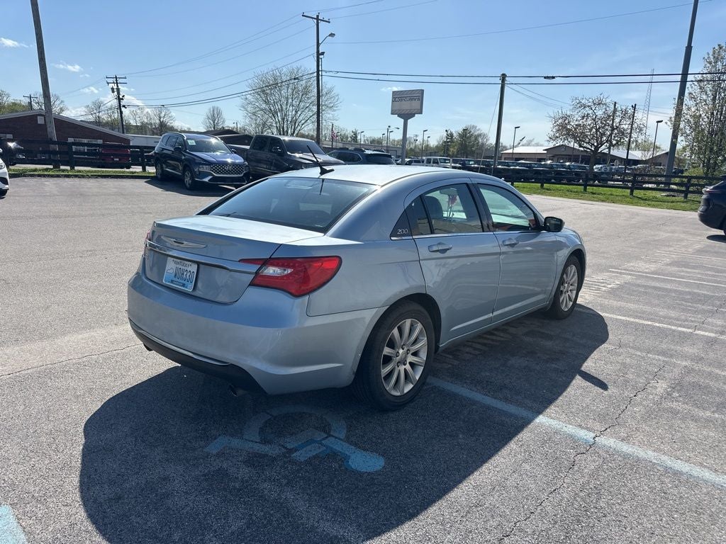 2014 Chrysler 200 Touring