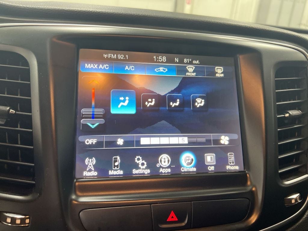 2016 Chrysler 200 Limited
