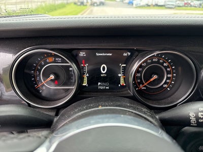 2022 Jeep Wrangler Unlimited Sahara Altitude