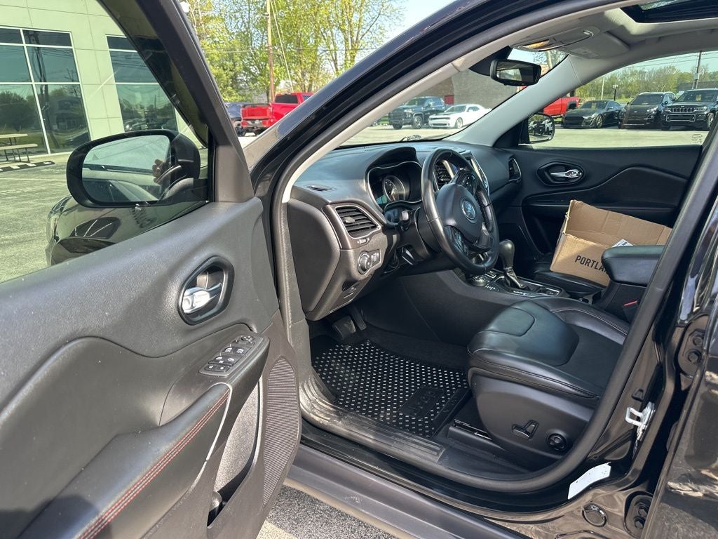 2021 Jeep Cherokee Trailhawk