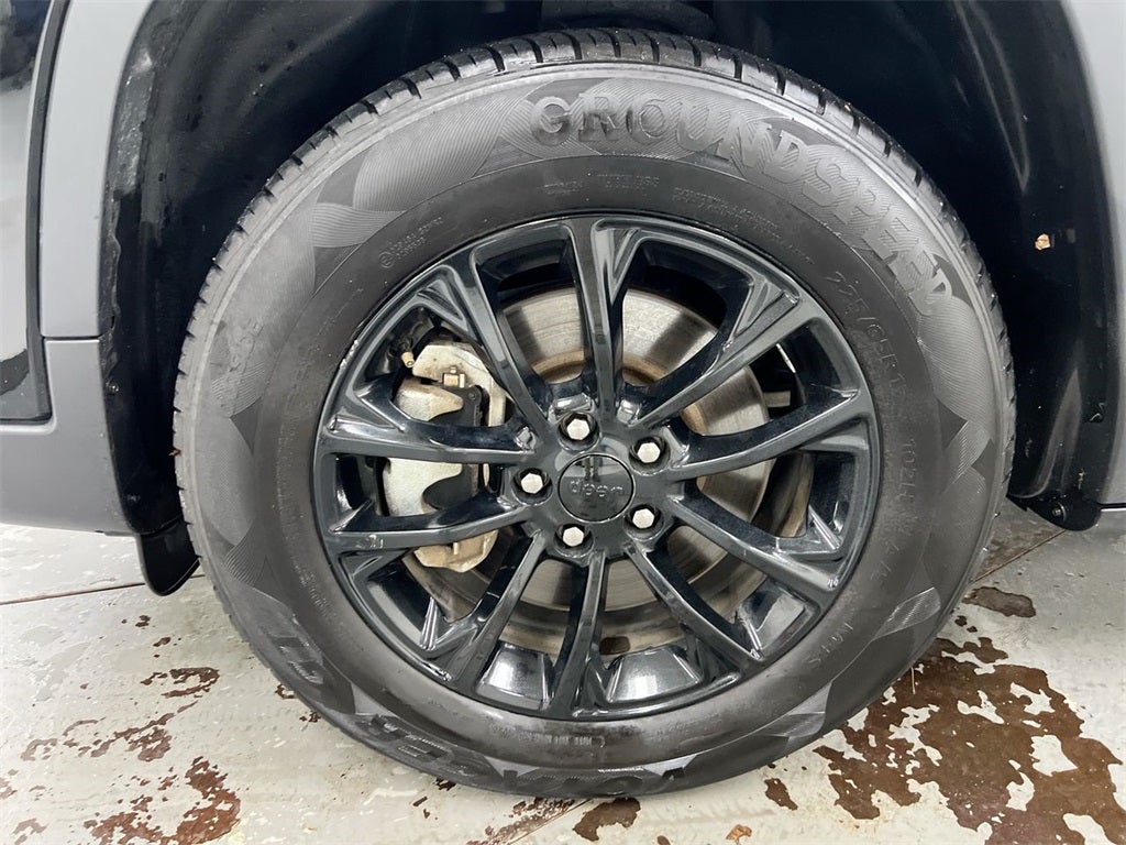 2023 Jeep Cherokee Altitude