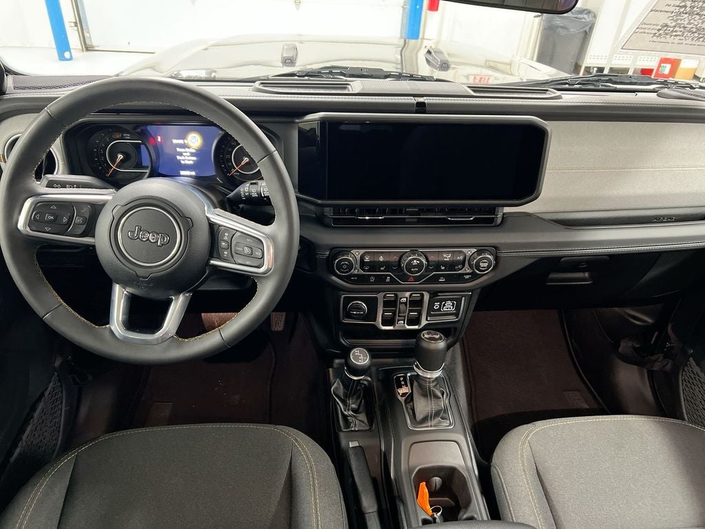 2025 Jeep Wrangler Sahara