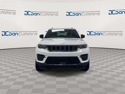 2025 Jeep Grand Cherokee Laredo X