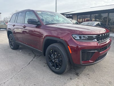 2026 Jeep Grand Cherokee Laredo