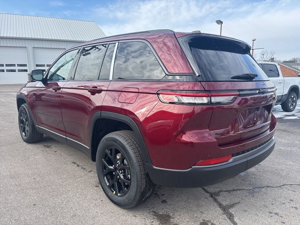 2026 Jeep Grand Cherokee Laredo