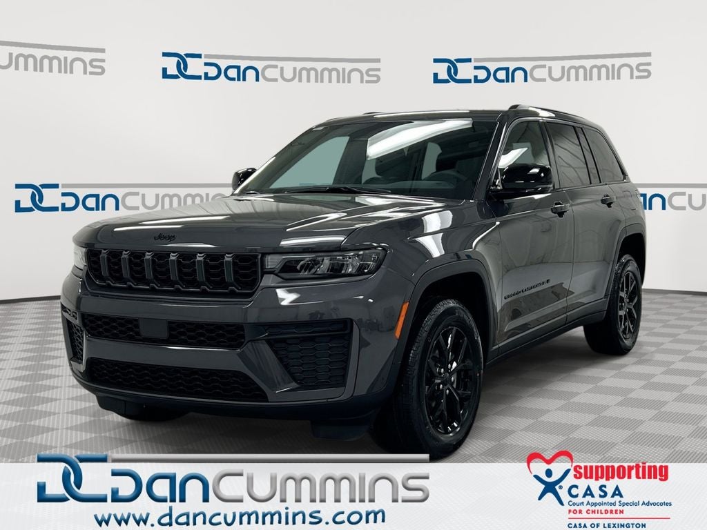 2026 Jeep Grand Cherokee Laredo