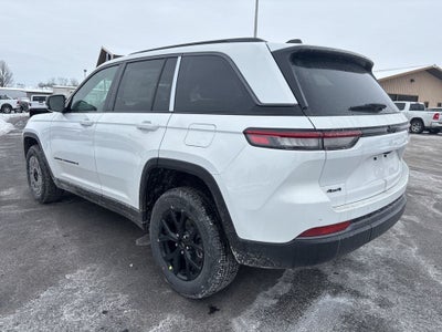 2026 Jeep Grand Cherokee Laredo
