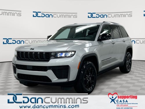 2026 Jeep Grand Cherokee Laredo