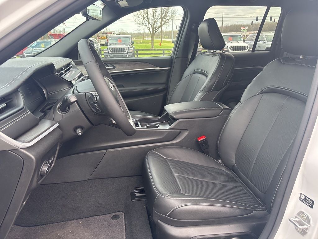 2026 Jeep Grand Cherokee Limited Reserve