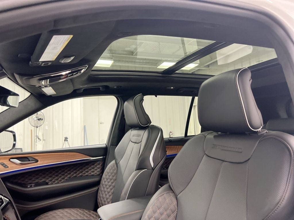 2026 Jeep Grand Cherokee Summit