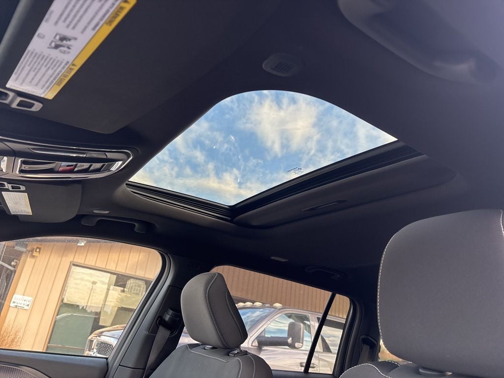 2026 Jeep Grand Cherokee L Laredo