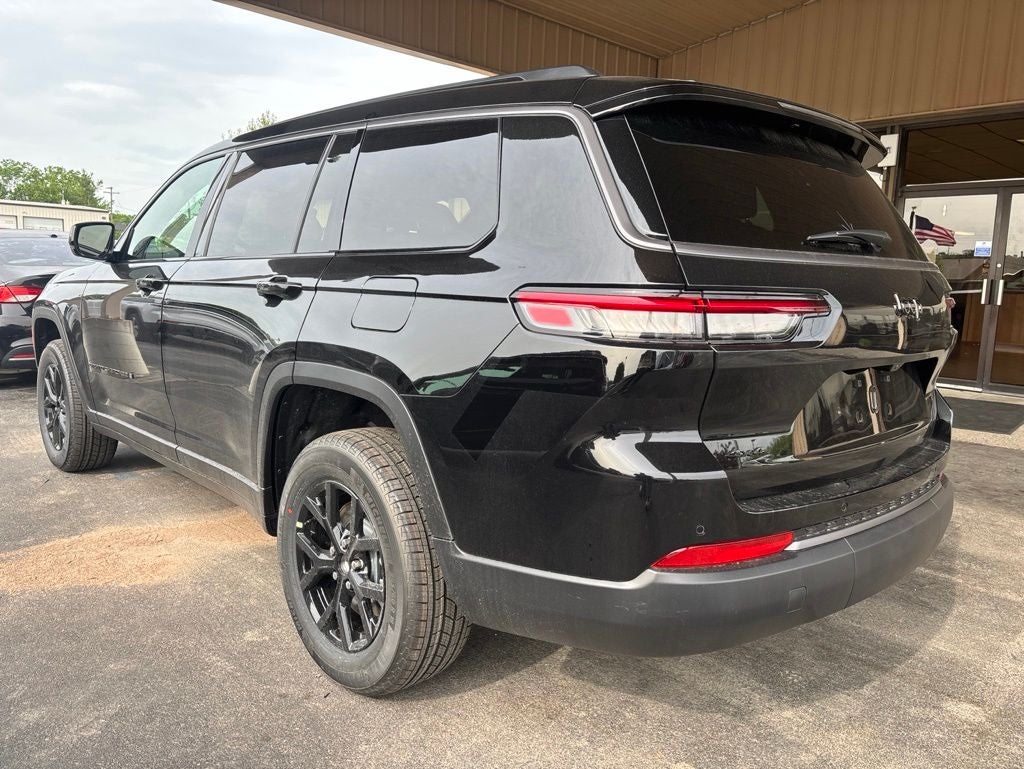 2026 Jeep Grand Cherokee L Laredo