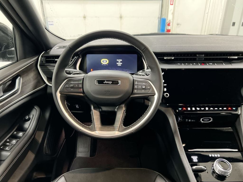 2026 Jeep Grand Cherokee L Laredo