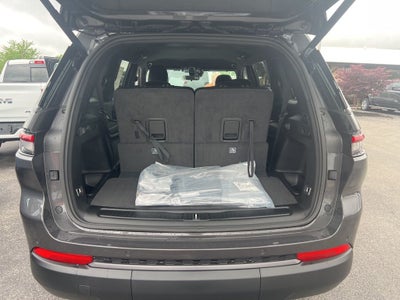 2026 Jeep Grand Cherokee L Laredo