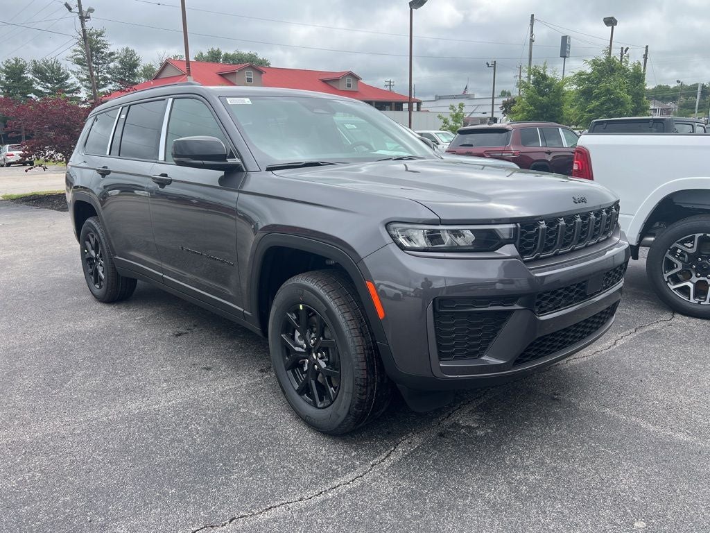 2026 Jeep Grand Cherokee L Laredo
