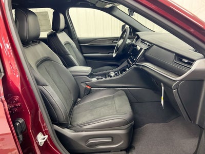 2026 Jeep Grand Cherokee L Laredo
