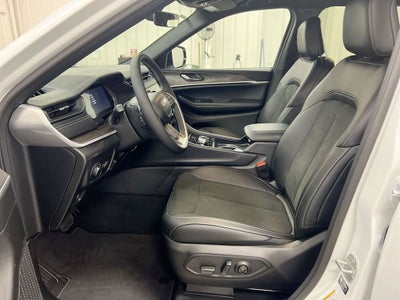 2026 Jeep Grand Cherokee L Altitude