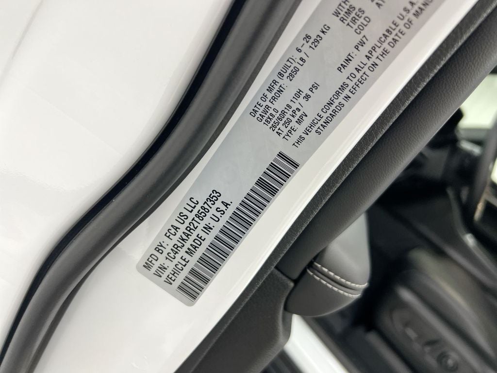 2026 Jeep Grand Cherokee L Altitude
